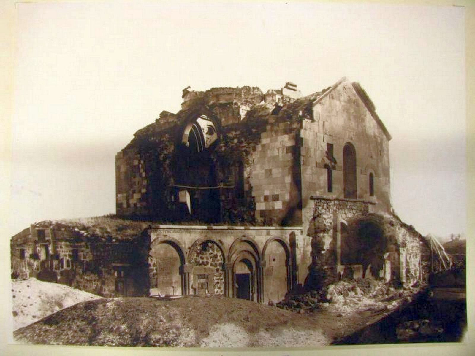 Kumurdo Cathedral 1944-1953